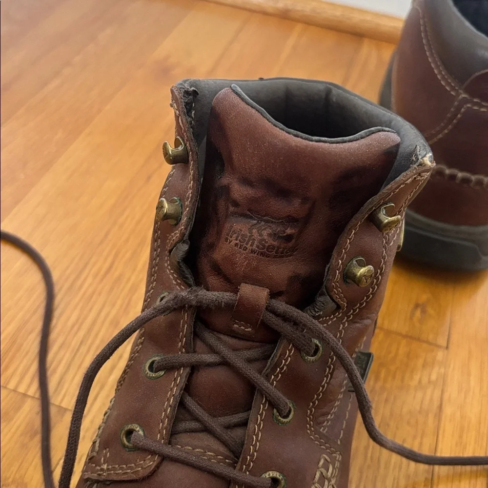 Men’s Irish Setter by Red Wing Chukka Dry Plus Leather Hiking Boots Sz 10